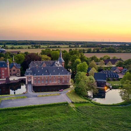 Schloss Wissen Weeze Luaran gambar