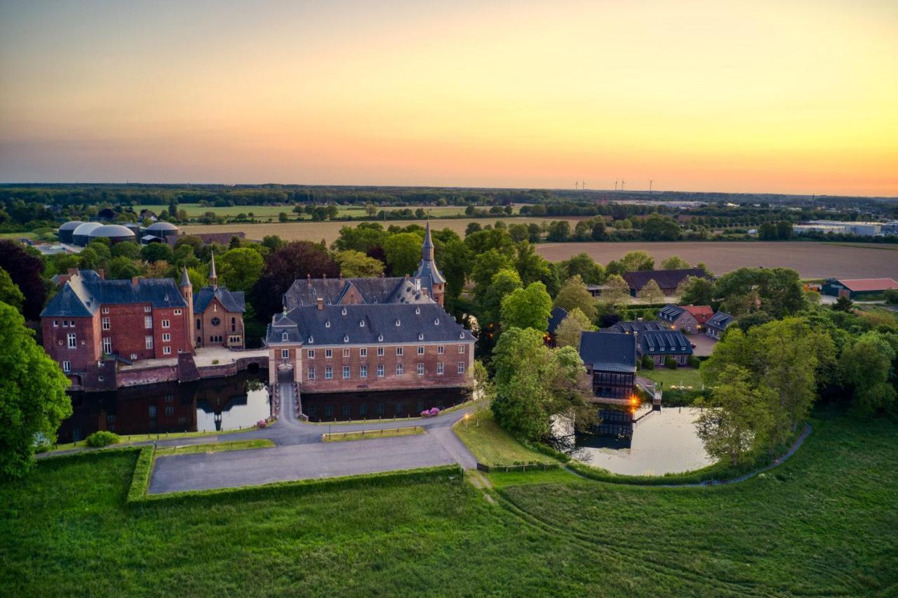 Schloss Wissen Hotel Weeze Luaran gambar