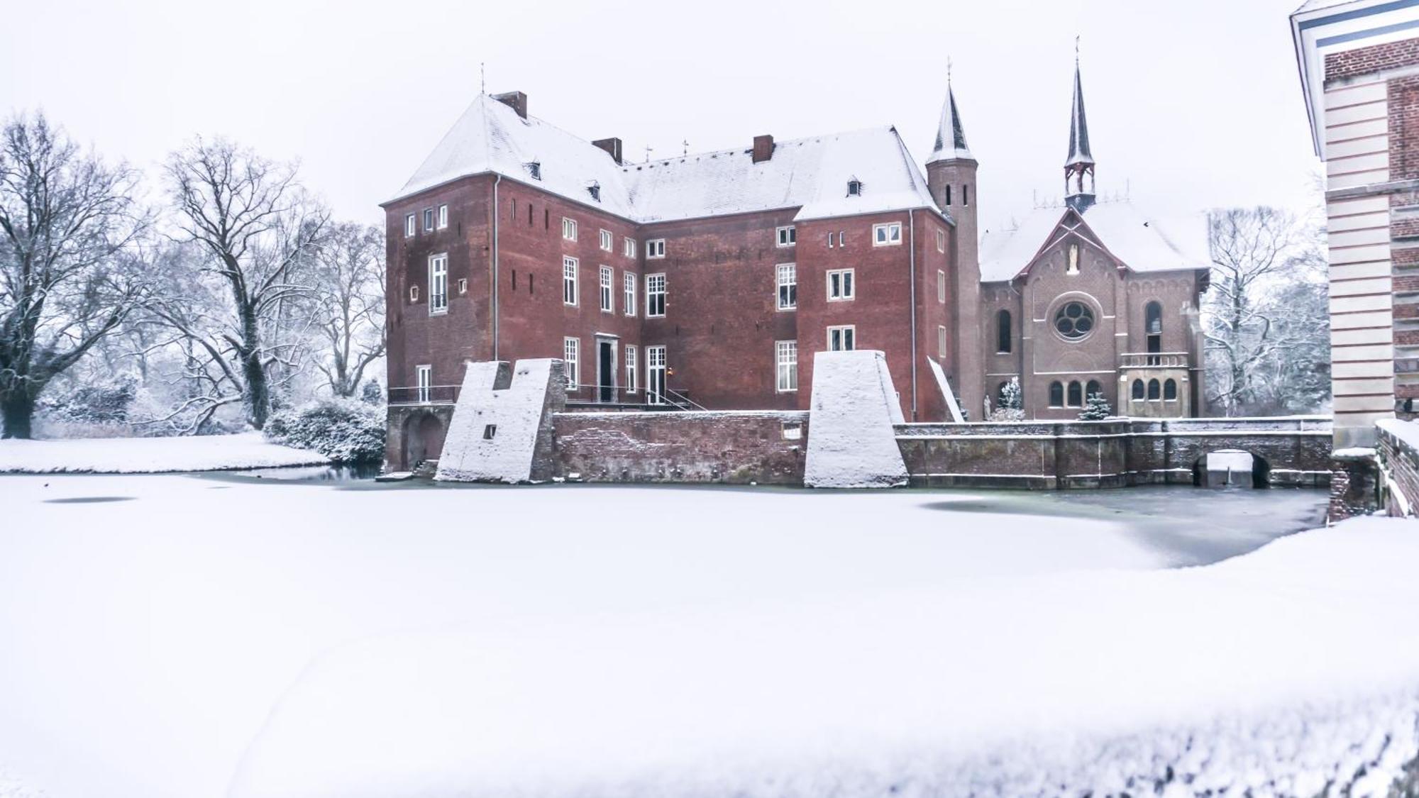 Schloss Wissen Weeze Luaran gambar